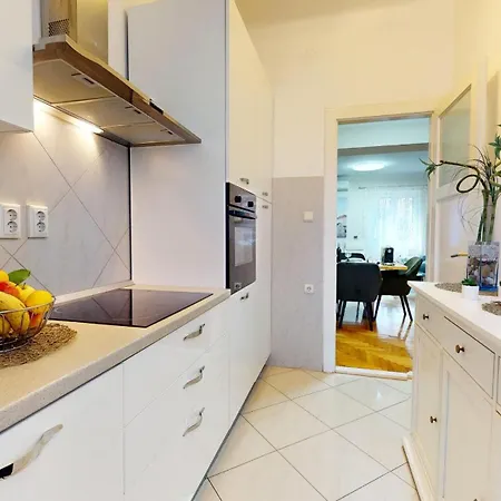 Apartamento Center And Bacvice Beach Stella Split